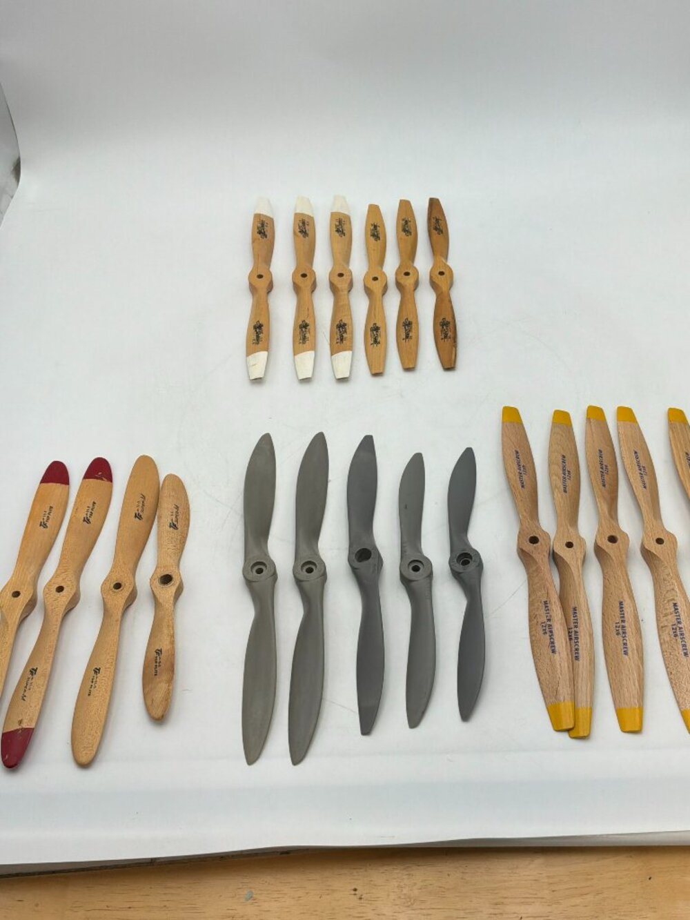 Lot of 21 Propellers Vintage Wood Plastic Top Flight JZ Zinger Master Airscrew